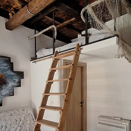 Sailor Nest - Casetta Carsica